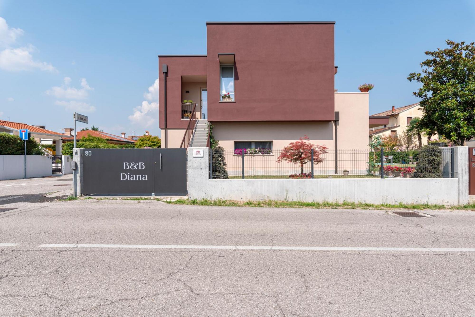 B&B Diana Pordenone Zewnętrze zdjęcie